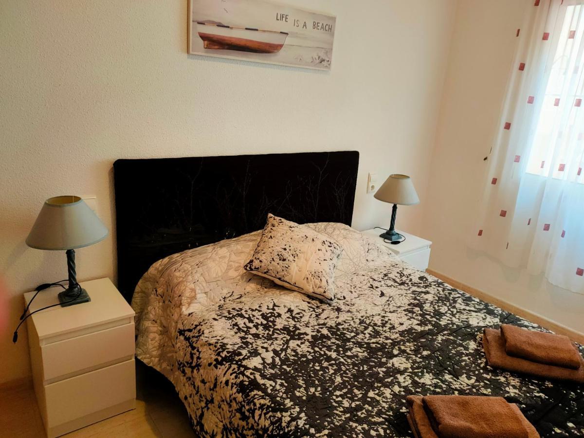 Casas Holiday - Playa Del Cura 托雷维耶哈 外观 照片