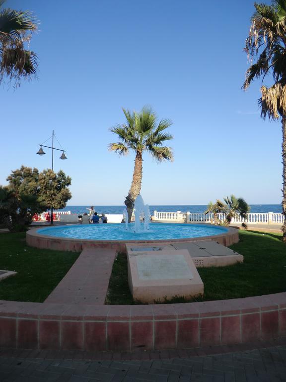 Casas Holiday - Playa Del Cura 托雷维耶哈 外观 照片